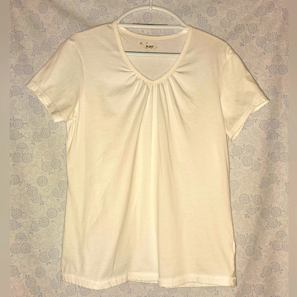 Bundle of 6 Natural Reflections Women’s V‑Neck T‑Shirts Large Mixed Colors Lot - Picture 6 of 7